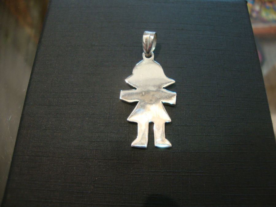 Colgante niña embarazadas